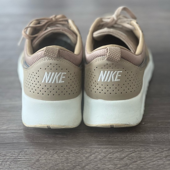 Air Max Thea Desert Camo Women’s Size 10 - Picture 3 of 8